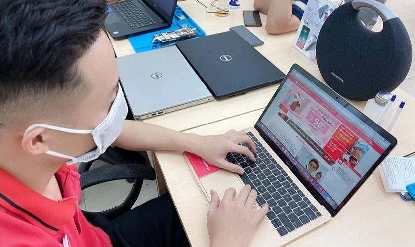 Thay màn hình laptop Đồng Nai