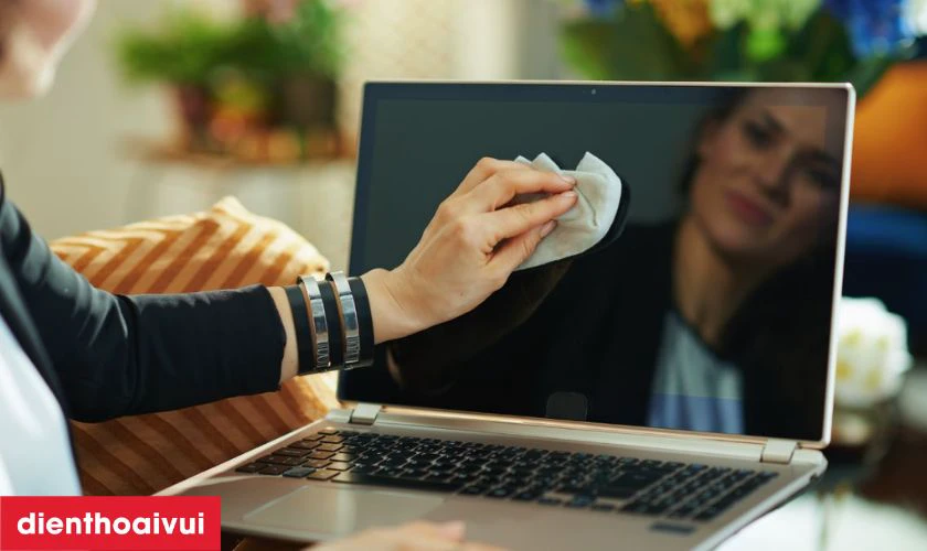 Mẹo bảo quản m&agrave;n h&igrave;nh sau thay