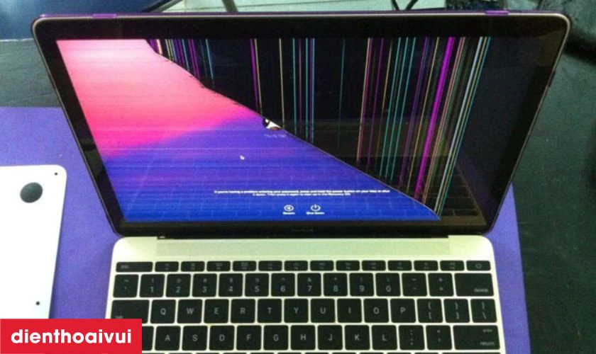 C&aacute;ch nhận biết m&agrave;n h&igrave;nh laptop HP Pavilion 14 CE1008TU bị hỏng