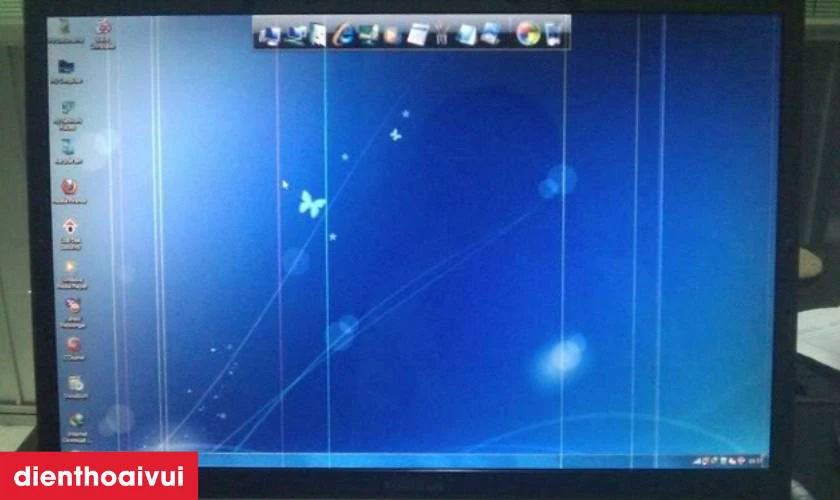 Dấu hiệu m&agrave;n h&igrave;nh laptop HP Pavilion 14 CE2064TX bị lỗi cần thay ngay