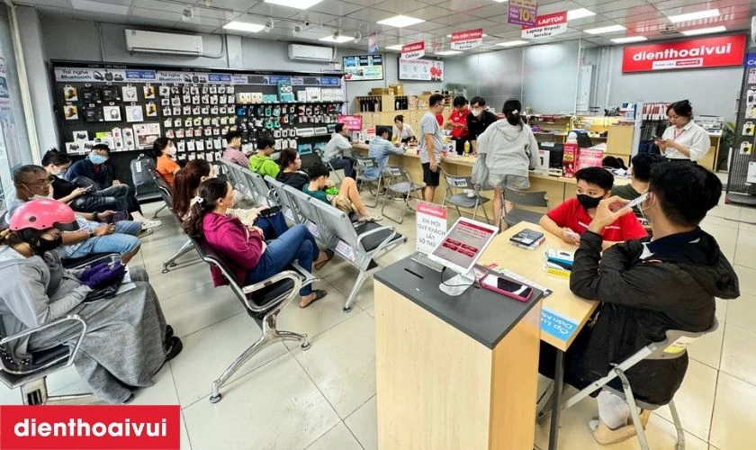 Vì sao lại chọn dịch vụ thay màn hình laptop HP tại Điện Thoại Vui?