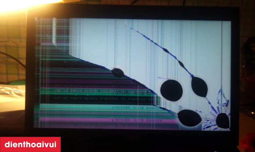 Dấu hiệu cần thay màn hình laptop HP Pavilion Gaming 16 A0109TX