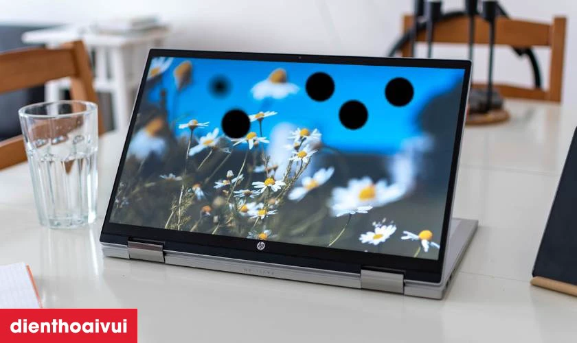 Thay m&agrave;n h&igrave;nh laptop HP Pavilion X360 14 EK0000