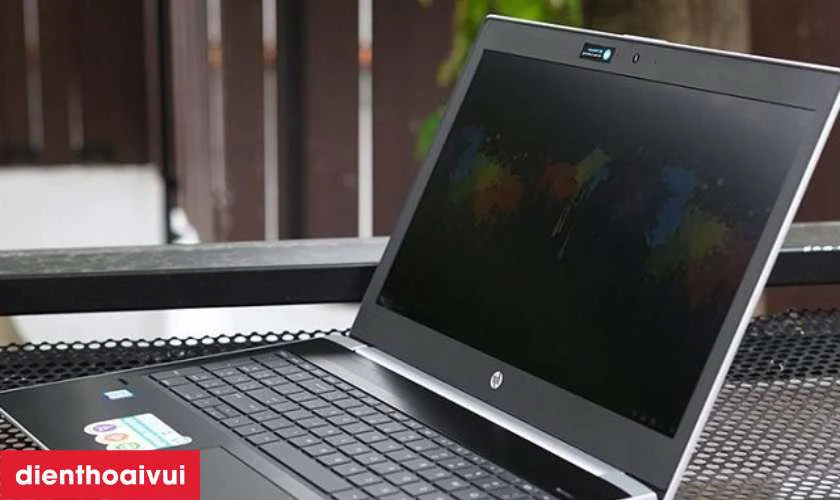 Dấu hiệu cần thay màn hình laptop HP Probook 4330
