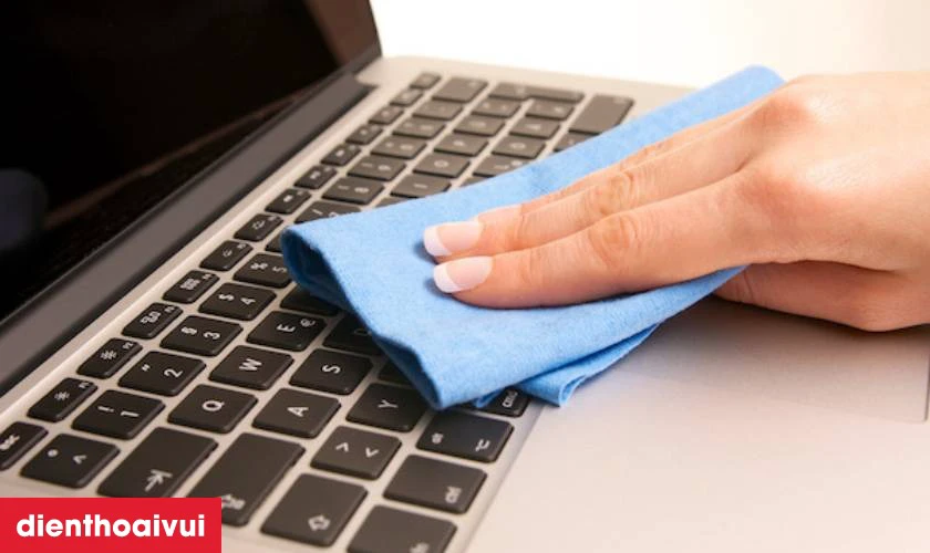 Mẹo bảo quản m&agrave;n h&igrave;nh sau thay