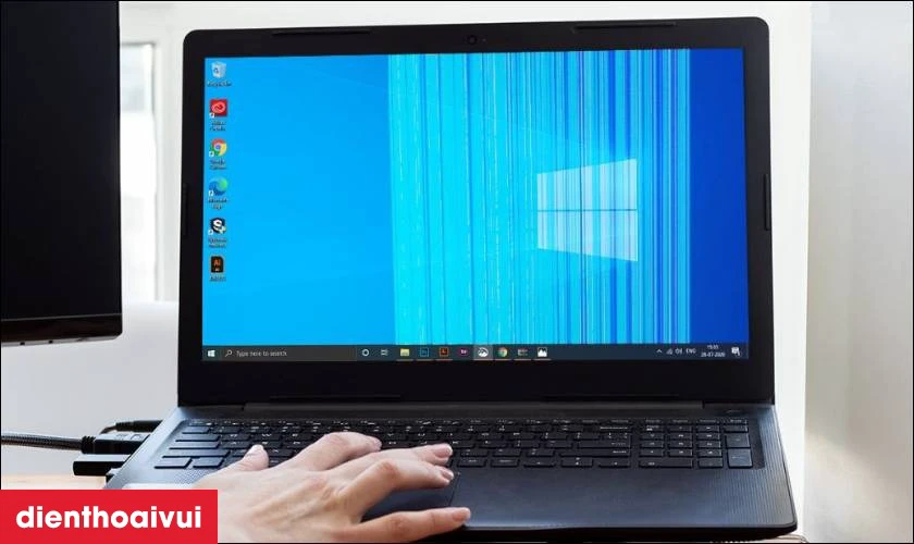 Dấu hiệu m&agrave;n h&igrave;nh laptop HP Spectre 13 bị lỗi cần thay ngay