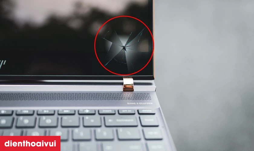 Cách nhận biết màn hình laptop HP Spectre 13 AF0XX bị hỏng