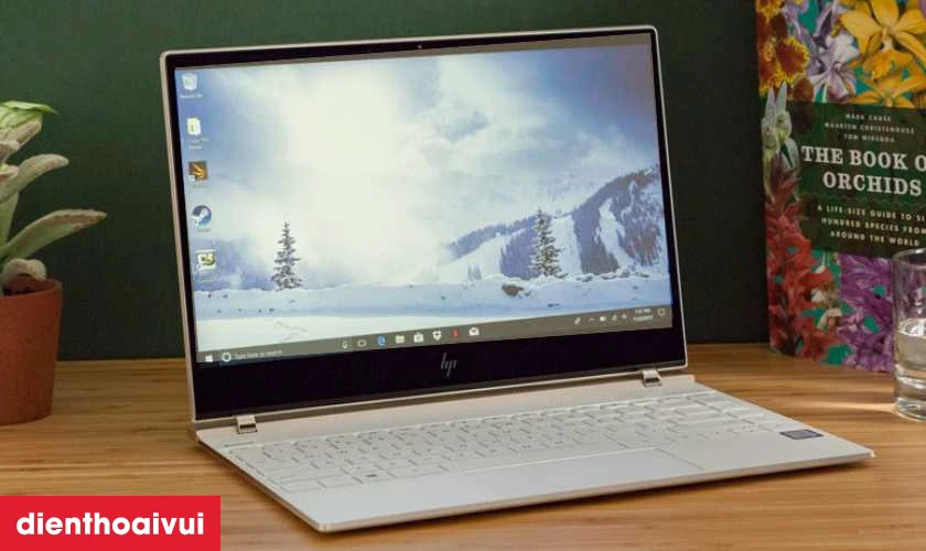 Dấu hiệu màn hình laptop HP Spectre X360 13 AE516TU bị lỗi cần thay ngay