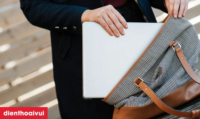 Mẹo bảo quản m&agrave;n h&igrave;nh sau thay