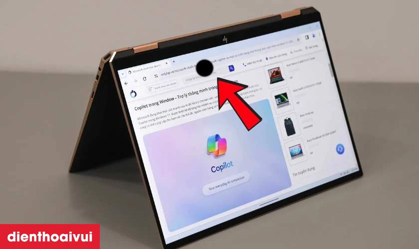 Dấu hiệu màn hình laptop HP Spectre X360 Convertible 14 EA0030TU bị lỗi cần thay ngay