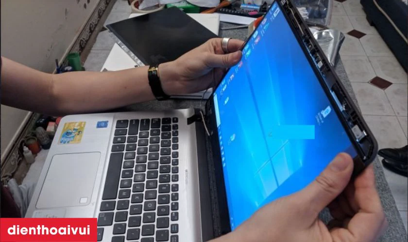 Dấu hiệu cần thay m&agrave;n h&igrave;nh laptop Asus OLED A1403