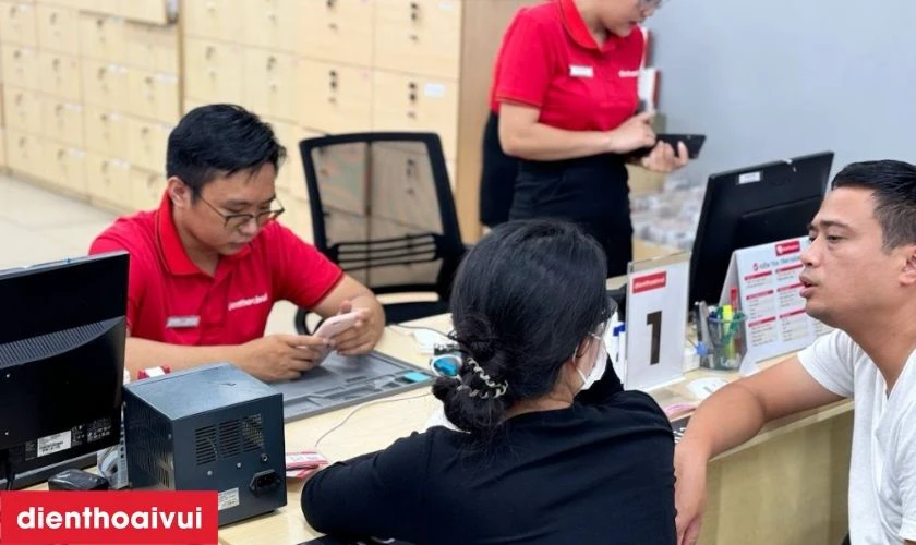 Đặt lịch thay m&agrave;n h&igrave;nh laptop Dell Inspiron 7547 gi&aacute; tốt tại Điện Thoại Vui