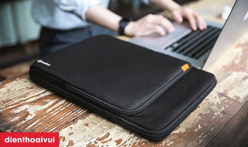 Cách bảo quản màn hình MacBook Air 2018 13 inch A1932 sau thay