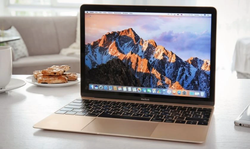 Yếu tố ảnh hưởng đến giá thay màn hình MacBook Bình Dương
