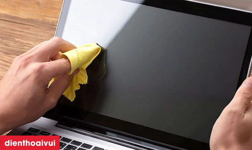 Cách bảo quản màn hình sau thay