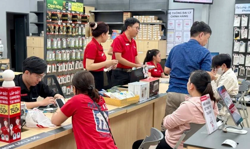 Yếu tố ảnh hưởng đến giá thay màn hình MacBook Quận Hoàng Mai
