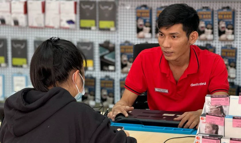 Thay màn hình MacBook Quận Tân Bình