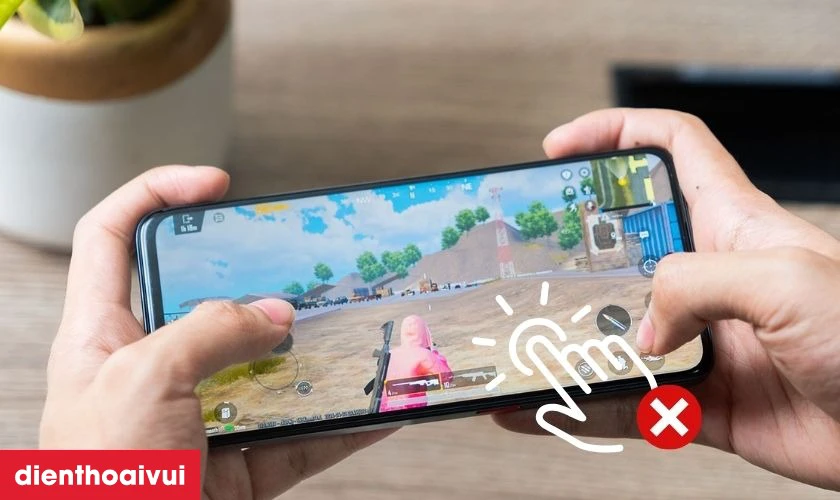 Màn hình cảm ứng bị loạn gây khó khăn khi thao tác