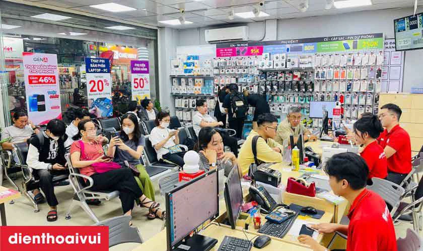 Dịch vụ thay linh kiện chính hãng, lấy liền tại Điện Thoại Vui