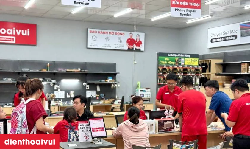 Thay màn hình Oppo A78 chính hãng GENA loại Pro ở đâu uy tín