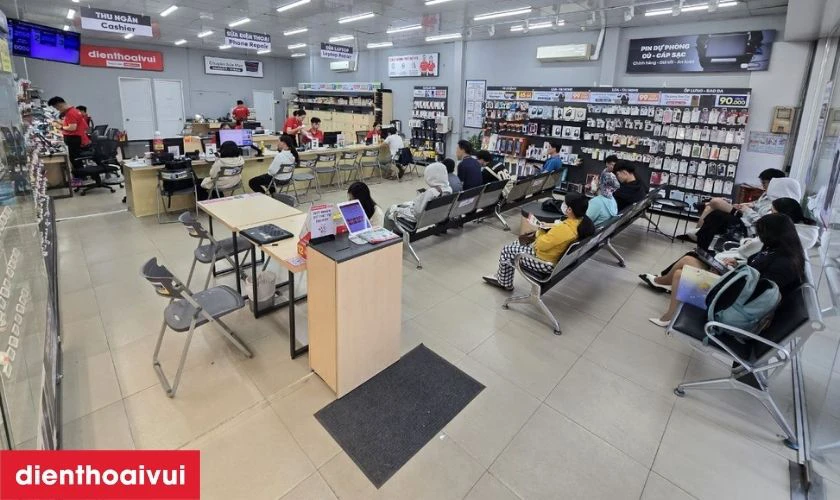 Vì sao bạn nên thay màn hình Oppo A96 5G chính hãng GENA loại A+ tại Điện Thoại Vui?