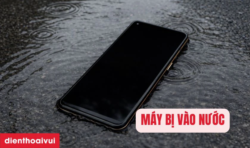 Nhiễm nước l&agrave;m m&agrave;n h&igrave;nh Oppo F19s bị hỏng