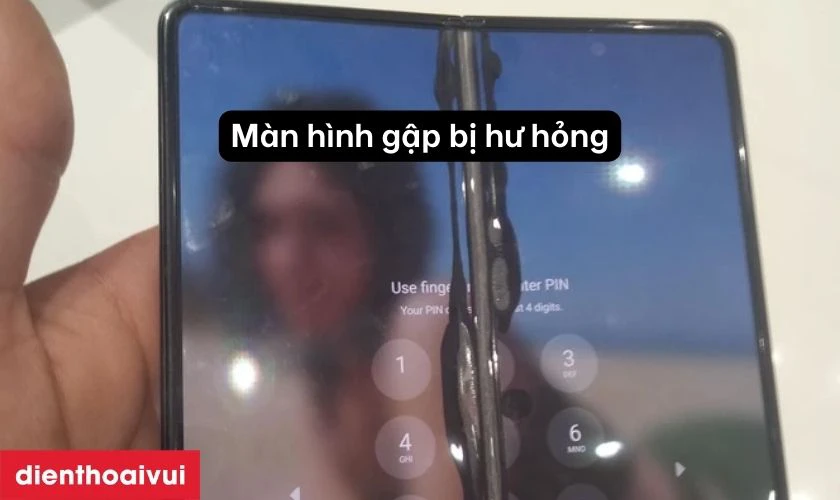 Trường hợp cần thay màn hình Oppo Find N2