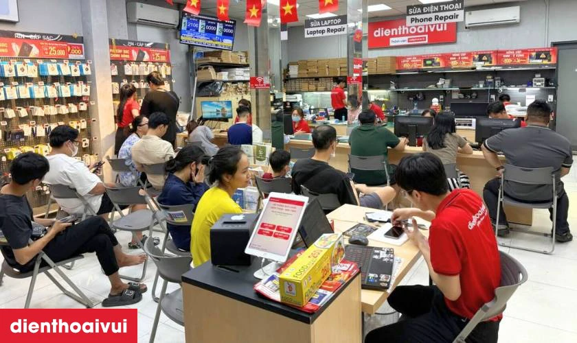 Vì sao nên thay màn hình Oppo Find X5 Pro chính hãng GENA loại Pro tại Điện Thoại Vui?