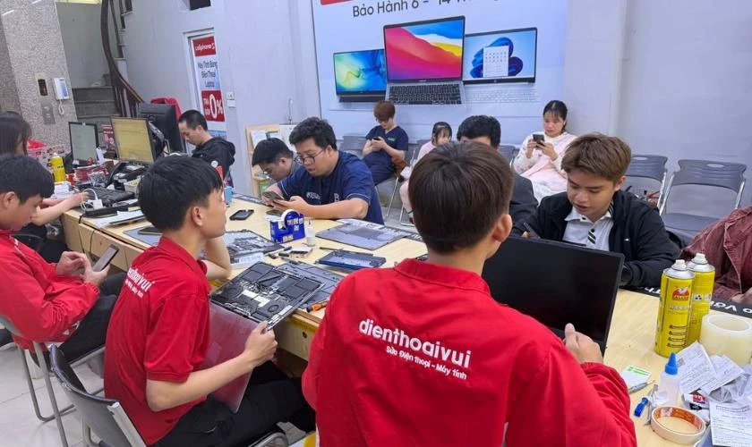 Ưu điểm khi thay màn hình OPPO quận Hoàng Mai tại Điện Thoại Vui