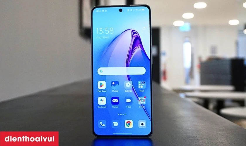 Giới thiệu màn hình Oppo Reno 8 SE