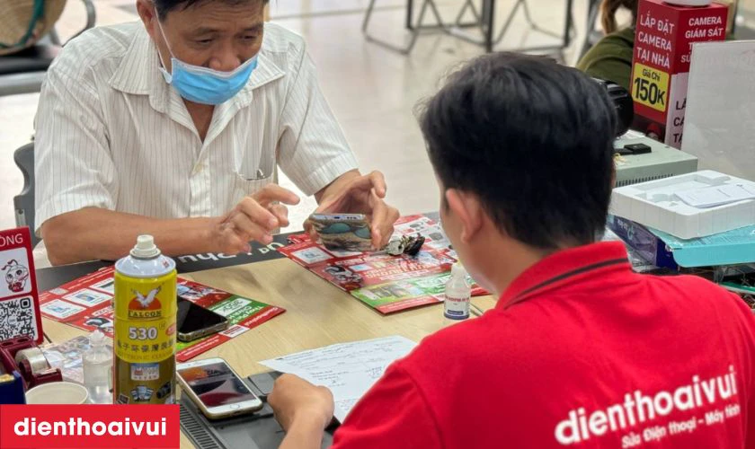 Quy trình thay màn hình OPPO Reno 8 Z chính hãng GENA loại A+ minh bạch, lấy ngay