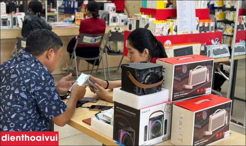 Lưu ý khi thay màn hình OPPO Reno4 Z