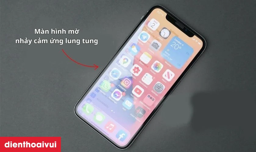 Màn hình cũ, xuống cấp là nguyên nhân cần thay màn hình iPhone X chính hãng Orizin mới