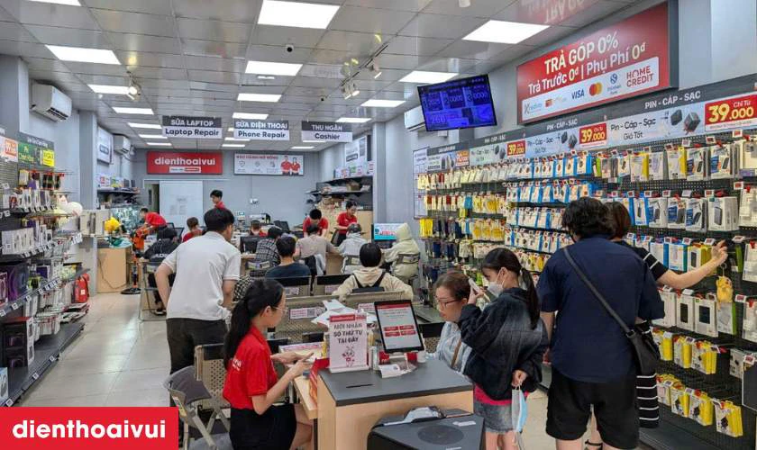 Vì sao bạn nên thay màn hình Realme C36 chính hãng GENA loại Pro tại Điện Thoại Vui?