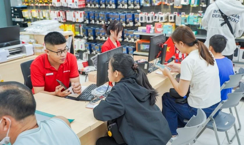 Thay màn hình Realme quận Cầu Giấy