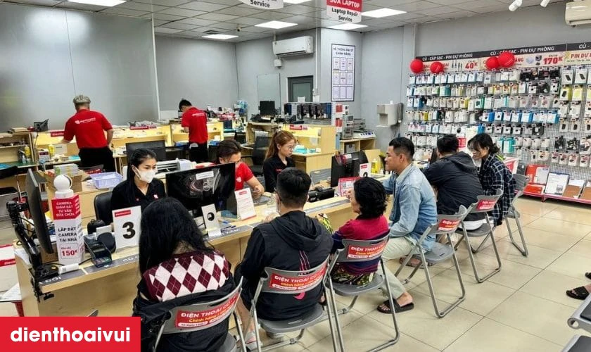 Dịch vụ thay màn hình Samsung A50 ở đâu chính hãng