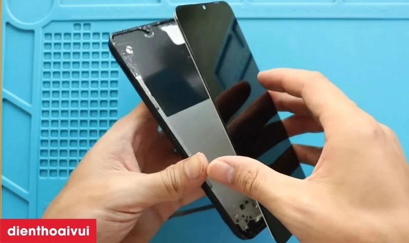 Có nên thay màn hình Samsung A22 4G loại A+ không?