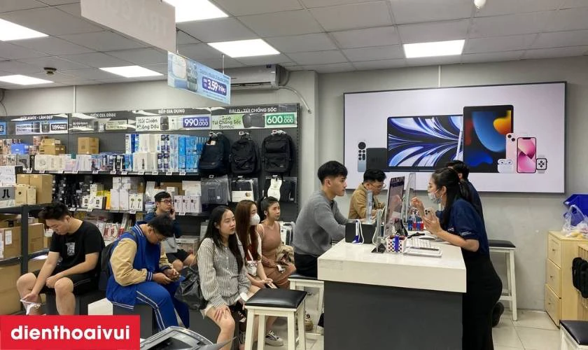 Tiếp nhận và kiểm tra ban đầu