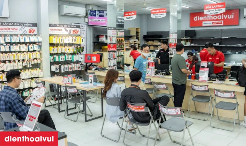 Dịch vụ thay màn lấy liền tại Điện Thoại Vui