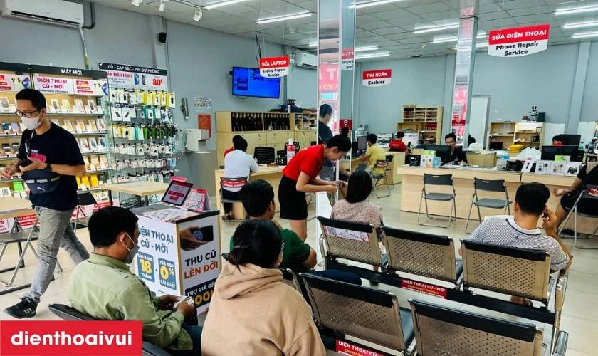 Điện Thoại Vui có mặt tại hơn 26 chi nhánh ở TP.HCM, Hà Nội