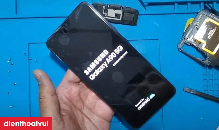 Có nên thay màn hình Samsung Galaxy A90 5G loại A+ không