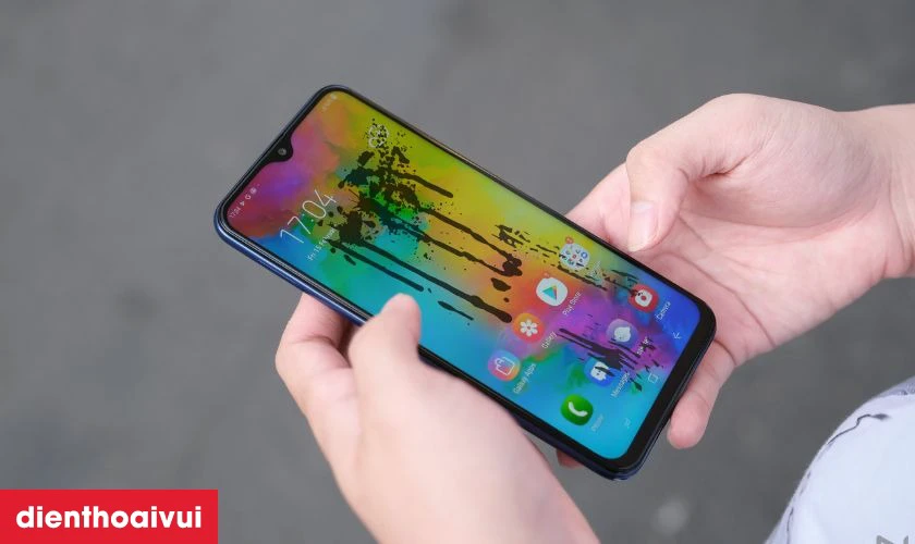 Khi nào nên thay màn hình mới cho điện thoại