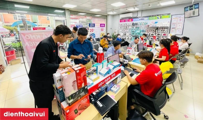 Quy trình thay màn hình Samsung Galaxy M20 loại A+ chuyên nghiệp, lấy liền tại Điện Thoại Vui