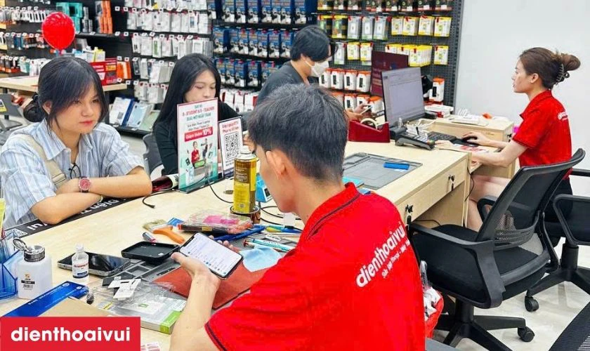 Quy trình thay màn hình Samsung Galaxy M23 loại A+ chuyên nghiệp, lấy liền tại Điện Thoại Vui