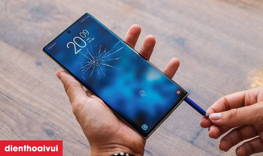 Có nên thay màn hình Samsung Galaxy Note 10 Lite hãng Safety không