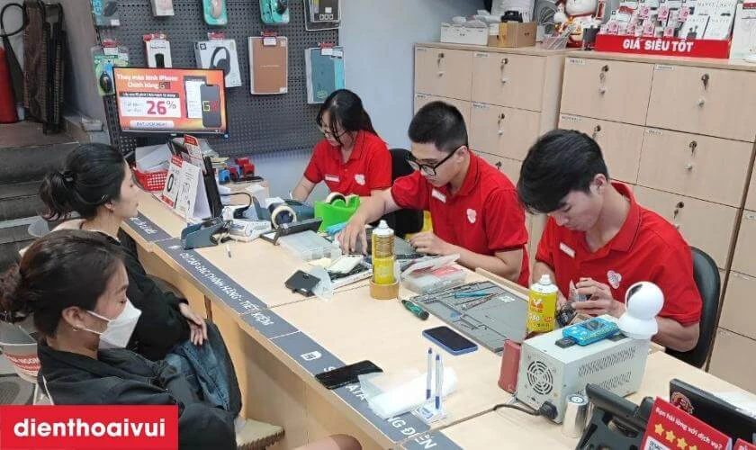 Thay màn hình Samsung Galaxy Note 9 nguyên khung chính hãng GENA loại A+ ở đâu uy tín