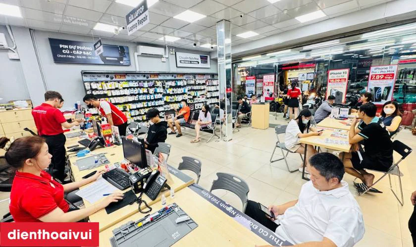 Vì sao nên thay màn hình Samsung Galaxy S10 Lite nguyên khung chính hãng GENA loại A+ tại Điện Thoại Vui