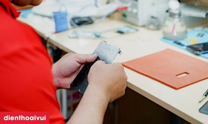 Thay màn hình Samsung Galaxy S20 nguyên khung hãng Safety ở đâu uy tín, lấy liền lại TPHCM và Hà Nội