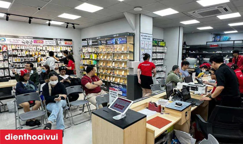 Thay màn hình Samsung Galaxy S21 Plus nguyên khung chính hãng GENA loại A+ ở đâu uy tín, lấy liền lại TPHCM và Hà Nội