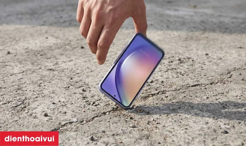 Nguy&ecirc;n nh&acirc;n màn hình Samsung Galaxy S23 FE bị hư